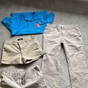 Hershey Chocolate world uniform size small, 4-8